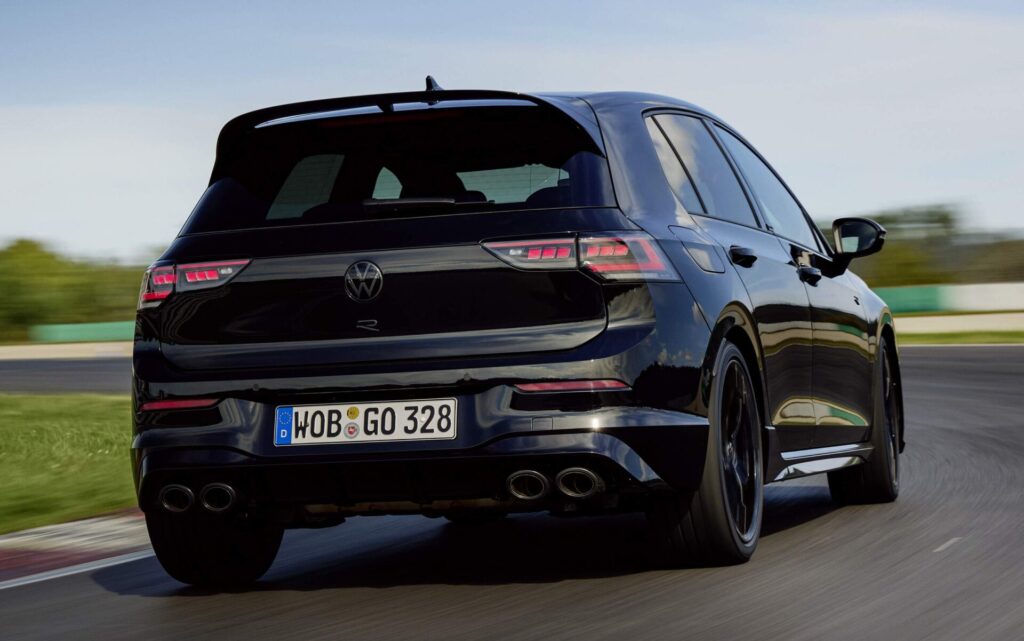 Novo Golf R Black Edition 2025