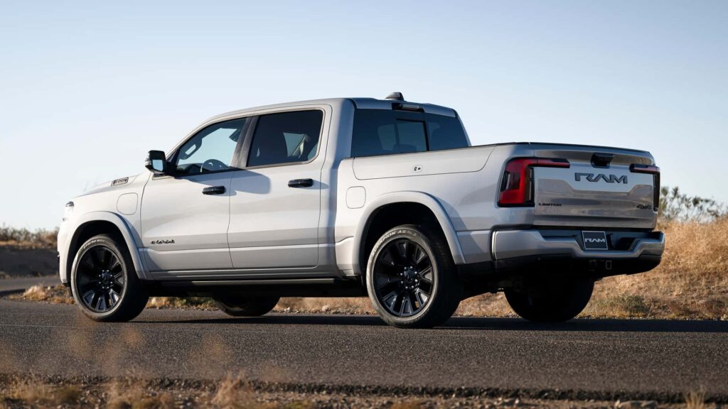 Nova Ram 1500 REV 2026