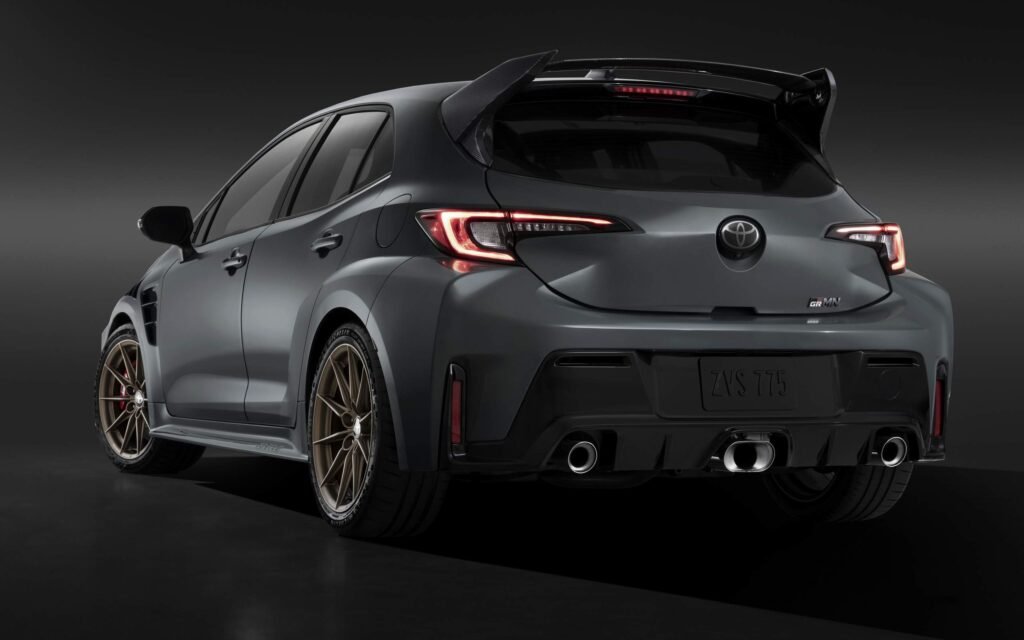 Novo Toyota GRMN Corolla