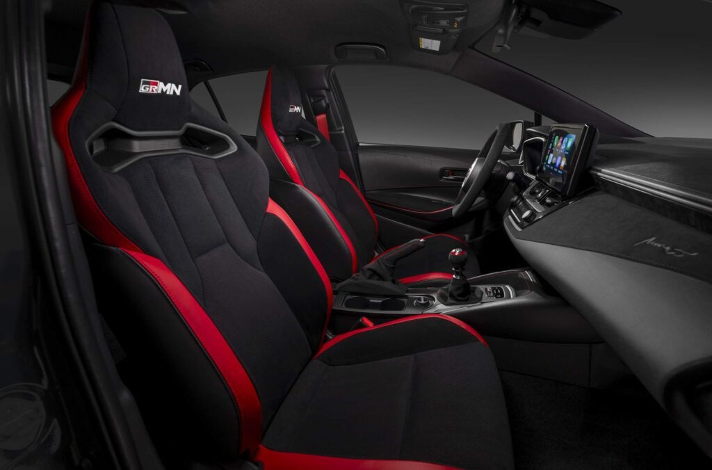 Novo Toyota GRMN Corolla