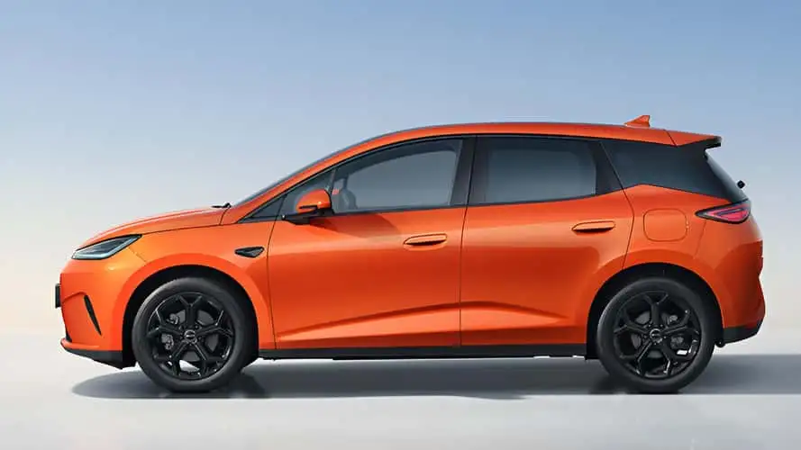novo BYD Dolphin G híbrido plug-in flex