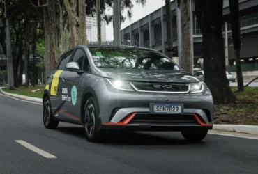Os 5 melhores carros elétricos para 99 UBER e InDrive